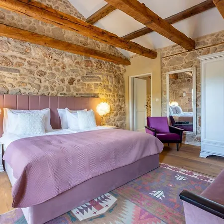 Bell Aria Villa