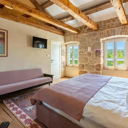 Bell Aria Villa
