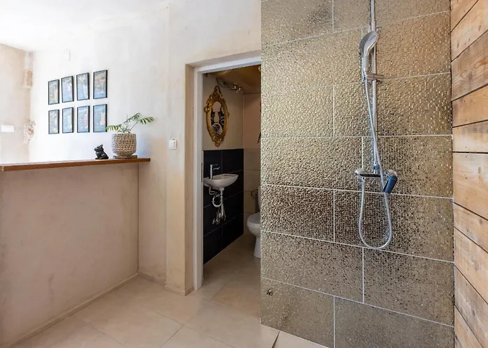 Willa Bell Aria Grižane